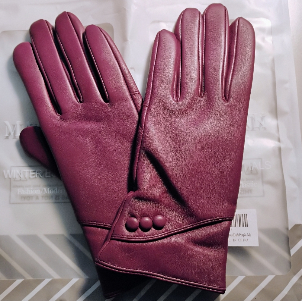 NWT Magilink Sheepskin Leather Gloves
